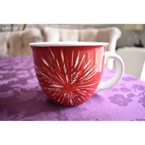 Starbucks Coffee Tea Holiday Cup Mug Red with White Burst/Flower 14 oz., Retired - Picture 3 of 3